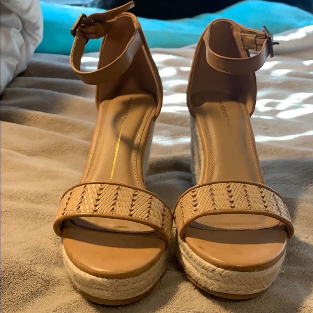 Report wedges